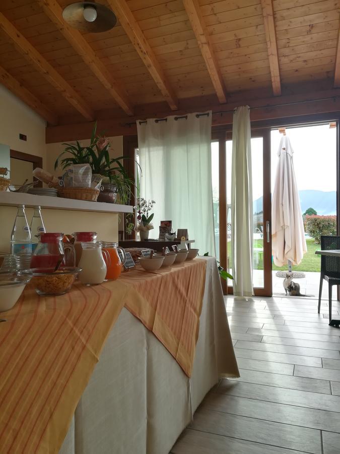 Agriturismo Corte Dei Fiori Caprino Veronese Exterior foto